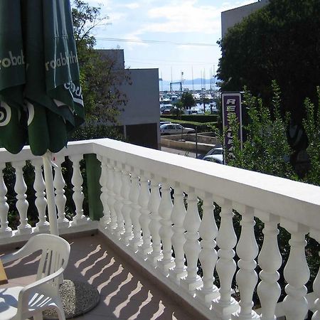 Apartment Alfirev Vodice Kültér fotó