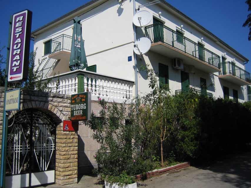 Apartment Alfirev Vodice Szoba fotó